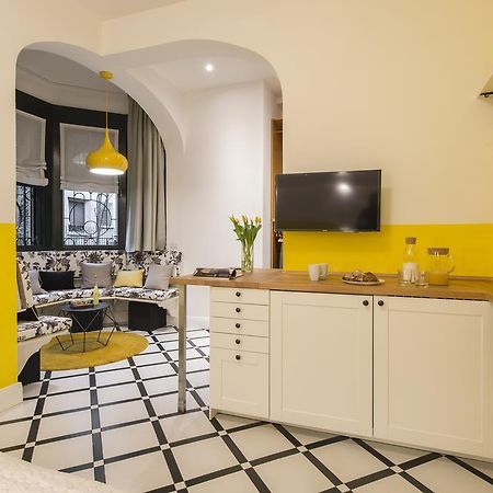 Suite Home Milano Fiera Esterno foto