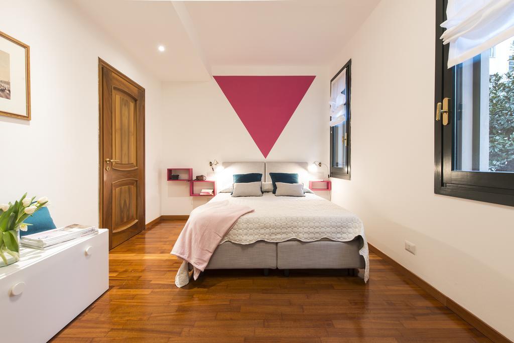 Suite Home Milano Fiera Esterno foto