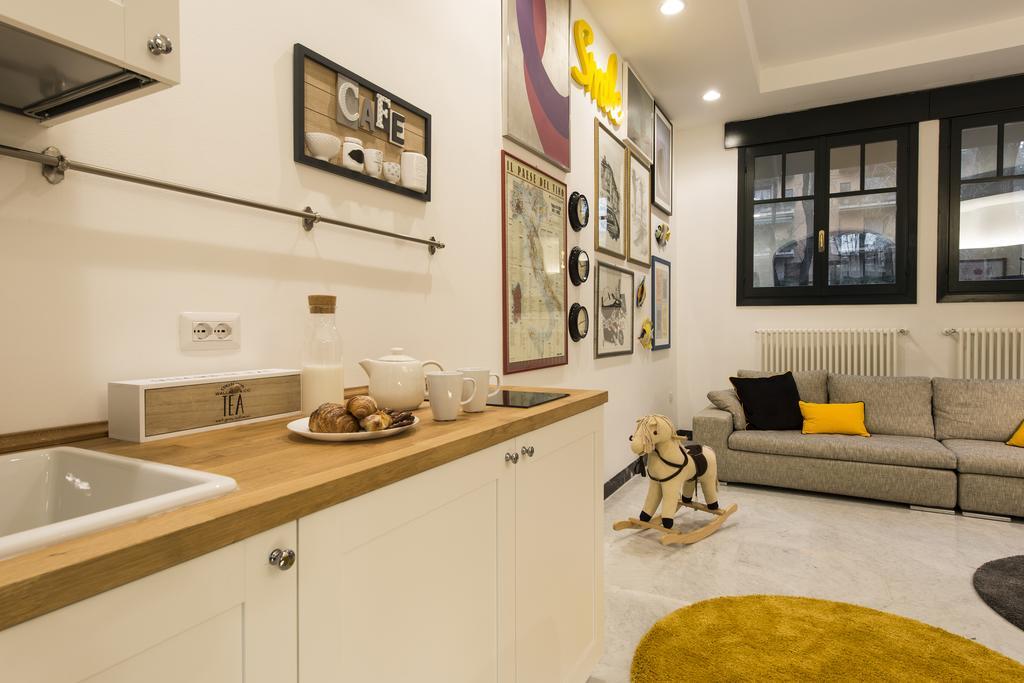 Suite Home Milano Fiera Esterno foto
